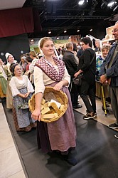 facebook_1763629986743_7397200307917762725.jpg facebook_1763629986743_7397200307917762725.jpg